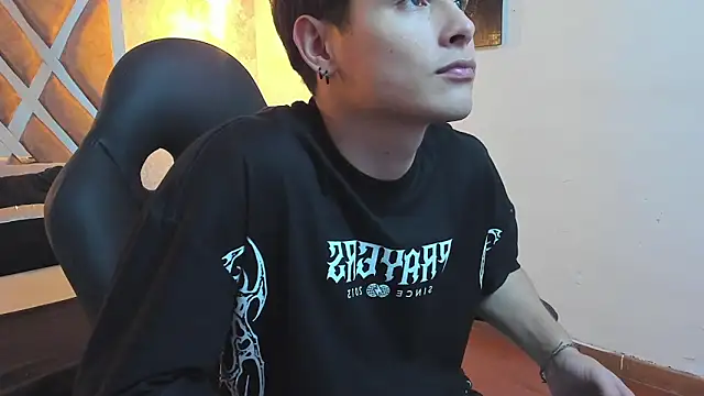 kraven lust online show from April 19, 3:06 am