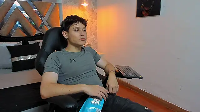 kraven lust online show from October 24, 3:19 am