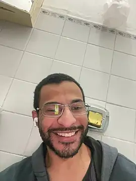 pauzudomoreno1 online show from July 22, 8:45 pm