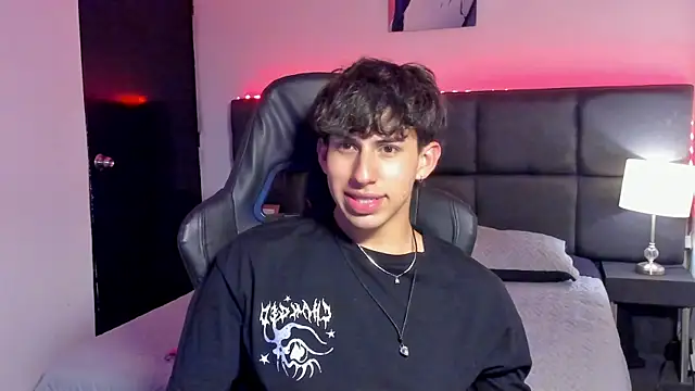 Aaron Spencer13 online show from October 6, 7:29 pm