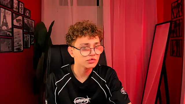 NathanCurl online show from November 7, 11:02 am