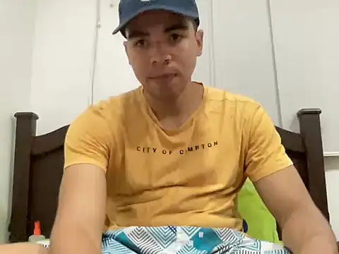 maxxxi z online show from October 26, 2:13 am