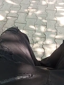 Snapshot of karandeep_Bhagat chatting on November 1, 6:28 am karandeep Bhagat online show from November 1, 6:28 am