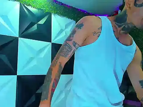 boy tatto777 online show from September 21, 6:41 pm