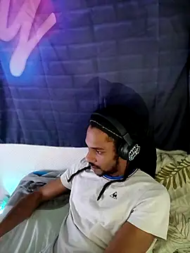 Mikaaa97 online show from January 17, 2:14 am