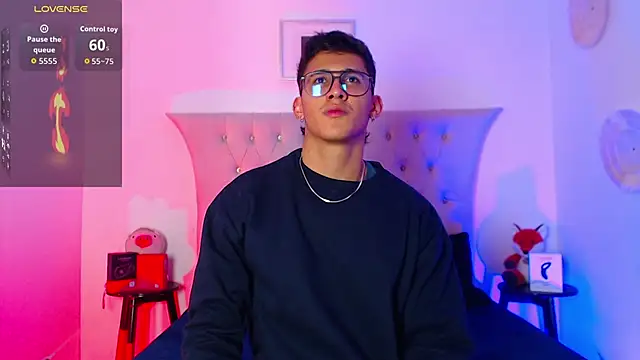 SalvadorFit online show from November 19, 8:52 pm