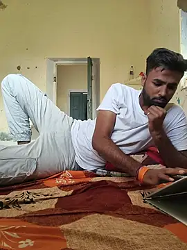 yourcontrol1 online show from December 2, 9:23 am