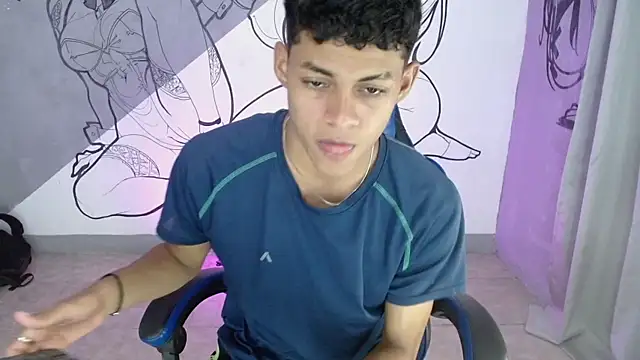 Snapshot of deivid_bigcock1 chatting on September 20, 12:32 am deivid bigcock1 online show from September 20, 12:32 am