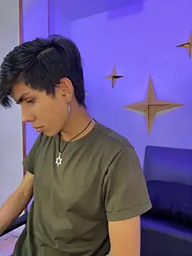 David 925  online show from December 18, 5:36 am