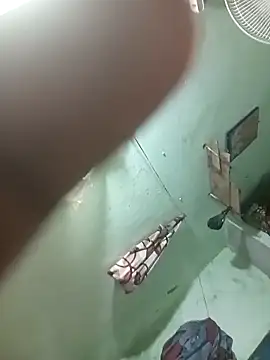 AgitatedStrip9 online show from February 25, 1:06 am