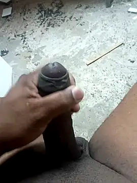 preto3561 online show from November 17, 4:43 pm