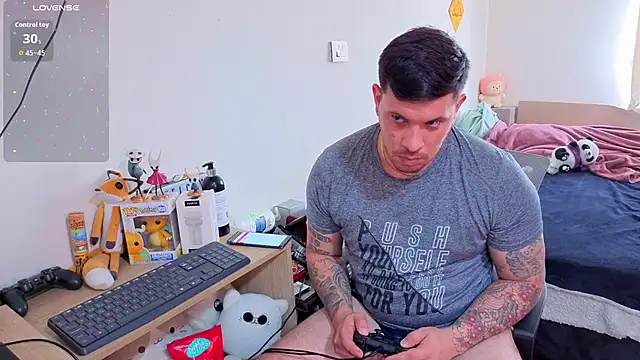 ryden 01 online show from November 20, 4:28 pm