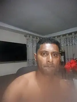 Snapshot of kingVibeX chatting on October 6, 8:02 pm kingVibeX online show from October 6, 8:02 pm