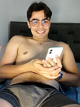 Mason grey online show from November 19, 4:07 pm