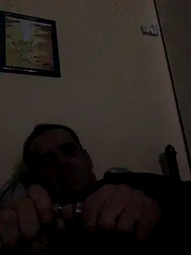 tiago1981pt online show from December 4, 2:40 am