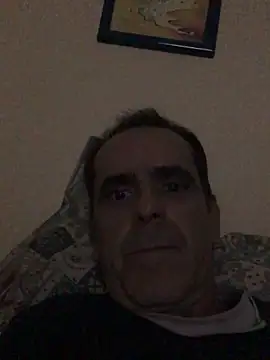 tiago1981pt online show from December 18, 2:51 am