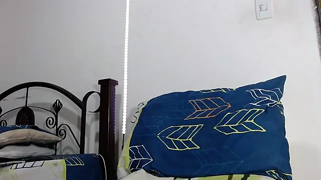 LATINO27CM online show from November 18, 1:09 am