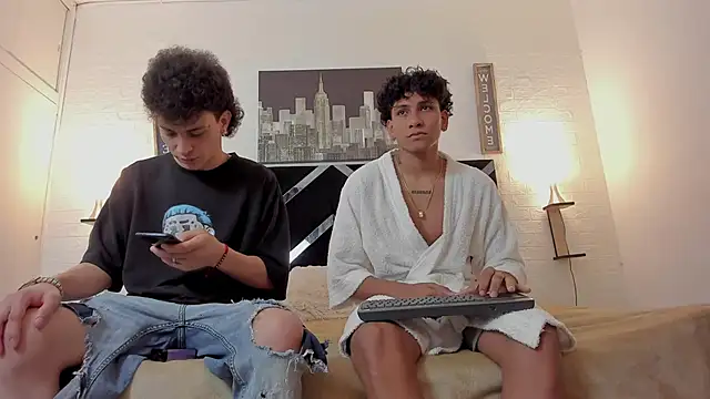 iammariano online show from November 8, 3:43 am