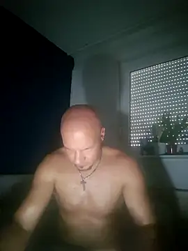 RealZgb21 online show from September 28, 2:37 pm