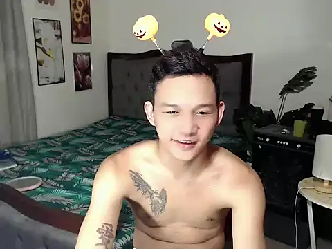 asianmonstercock05 online show from October 31, 8:29 am