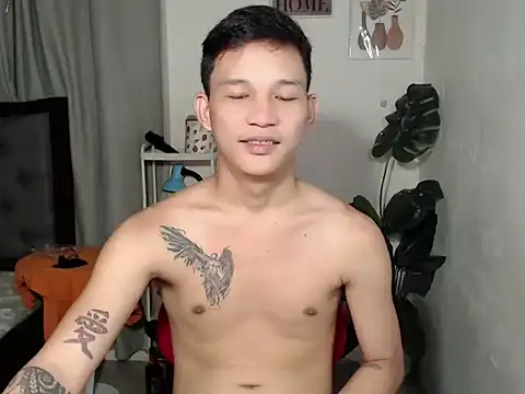 asianmonstercock05 online show from March 11, 9:05 am