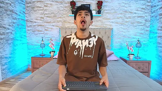 Axel Draven online show from February 28, 11:53 am