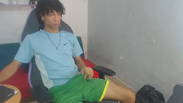 xion ez online show from December 16, 9:33 pm