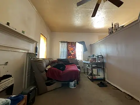 ThrowedWorldWide online show from March 9, 6:02 pm