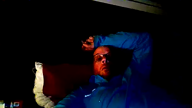 ilmilanese76 online show from February 27, 2:24 am