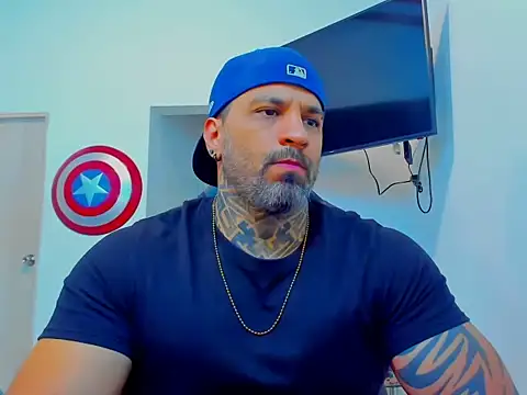 JoshRigby online show from October 26, 8:33 pm