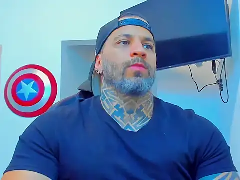 JoshRigby online show from November 20, 8:29 pm