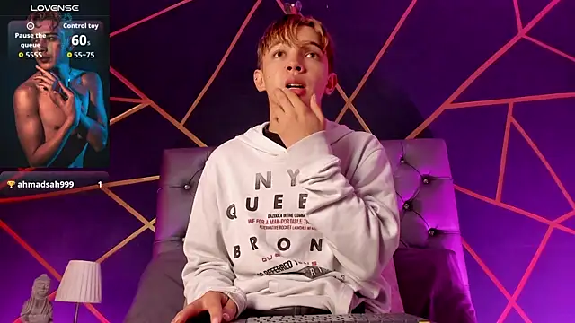 Lian Miller1  online show from April 9, 12:22 pm