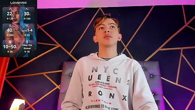 Lian Miller1  online show from April 20, 12:30 pm