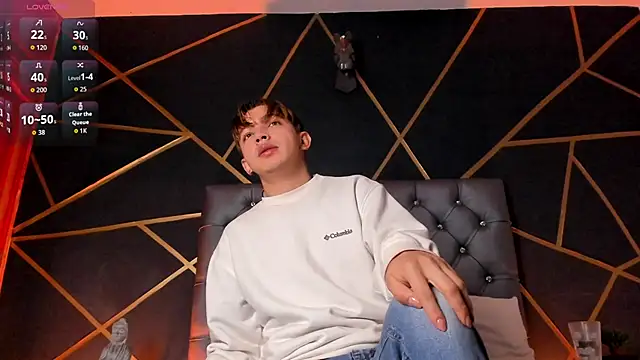 Lian Miller1  online show from February 25, 12:39 pm