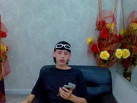 Snapshot of thaigo_twink38 chatting on October 8, 3:22 am thaigo twink38 online show from October 8, 3:22 am