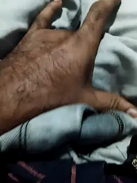 Snapshot of sam_salman chatting on October 3, 3:33 am sam salman online show from October 3, 3:33 am