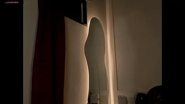 luxuryheaven 8 online show from October 22, 9:40 pm