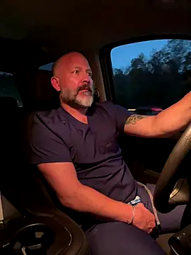 fuckadilf online show from November 7, 10:35 pm