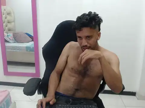 Juan FelipeX01 online show from March 1, 4:01 am