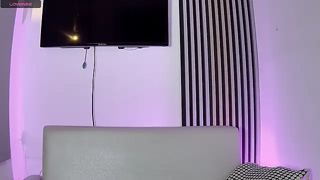 venedic bull online show from November 6, 4:26 am