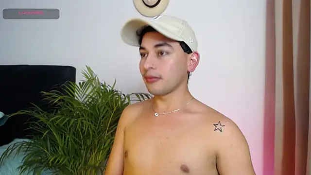 ERIK-VELA online show from October 4, 7:29 pm