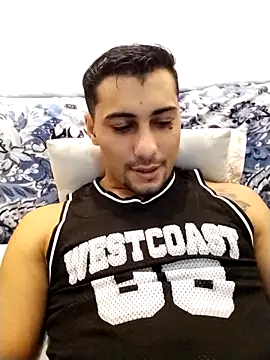 gooddboy01 online show from October 21, 8:12 pm