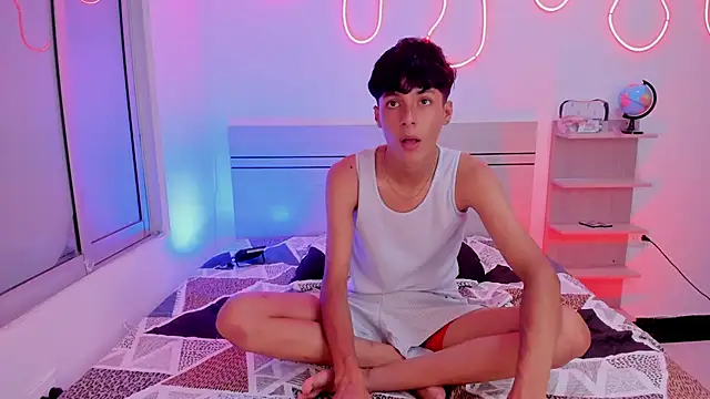 luccas ferreira online show from October 26, 9:28 pm