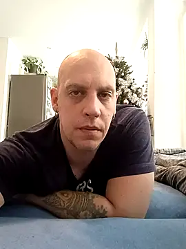 Kobradera1984 online show from December 16, 10:00 am