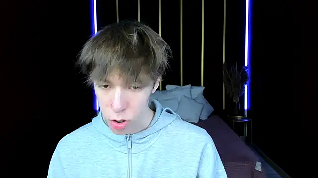 MarkBranston online show from April 17, 2:53 pm