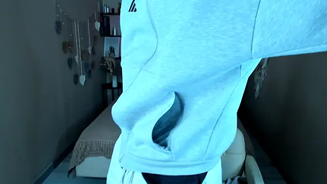 MarkBranston online show from April 19, 9:42 am