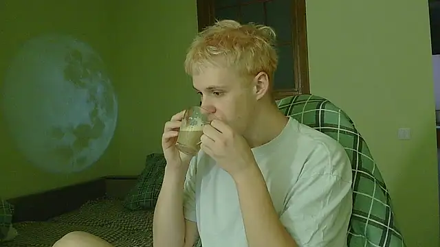  Timmy Boy  online show from November 24, 9:43 am