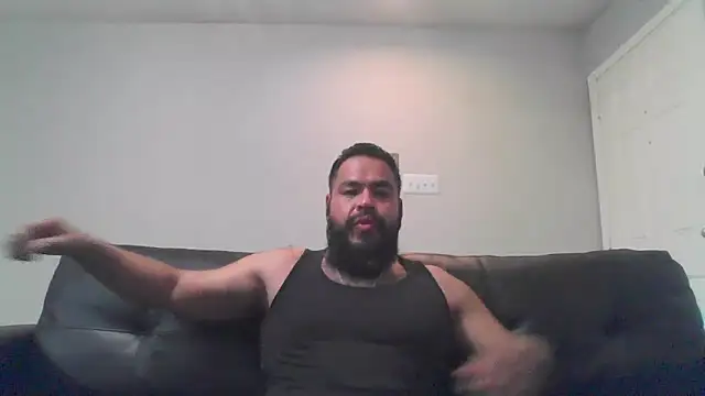 BigJohnBear39 online show from October 21, 5:32 am