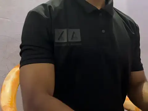 OooYessboyy online show from January 12, 6:12 pm