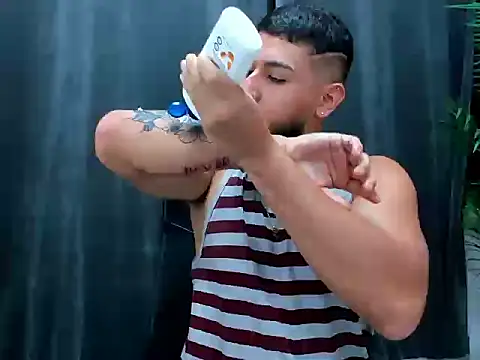 jasonshaw25 online show from February 4, 5:30 pm